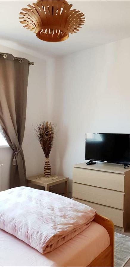 Lidia'S Apartment Сіная Екстер'єр фото